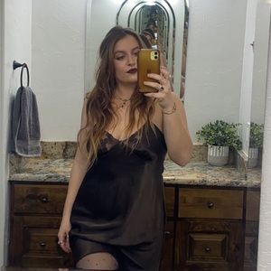 Meet your Posher, Liz